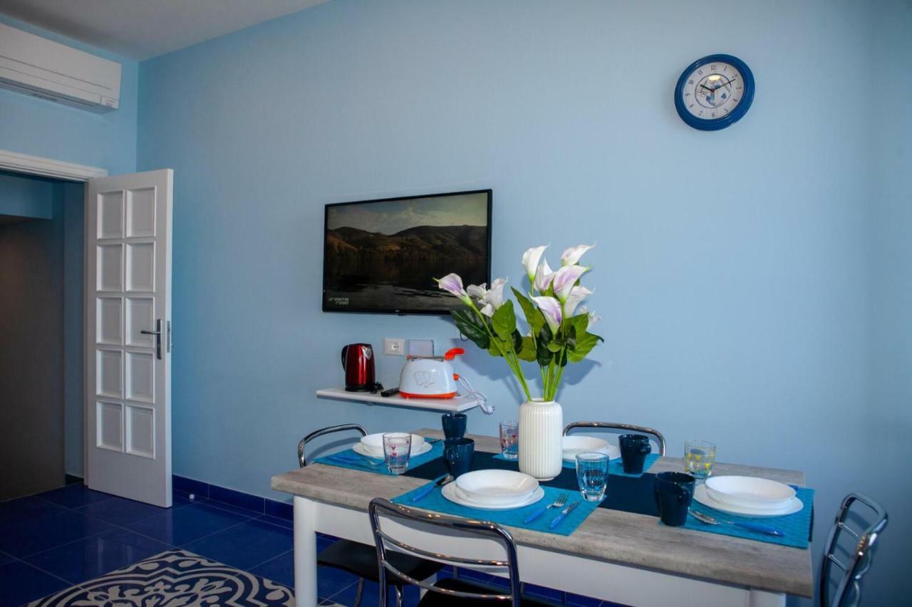 Il Borgo Antico Sea View Apartment Sorrent
